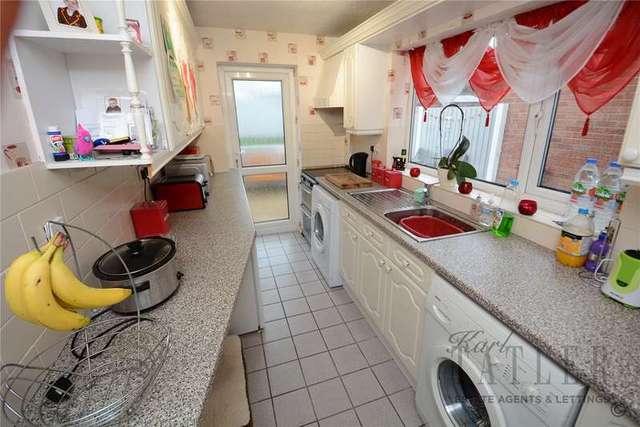  Image of 3 bedroom Semi-Detached house to rent in Holmlands Drive Prenton CH43 at Prenton Wirral Prenton, CH43 0UU