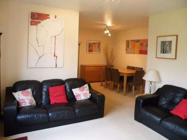  Image of 1 bedroom Maisonette to rent in Horatio Avenue Warfield Bracknell RG42 at Warfield Newell Green, RG42 3TX