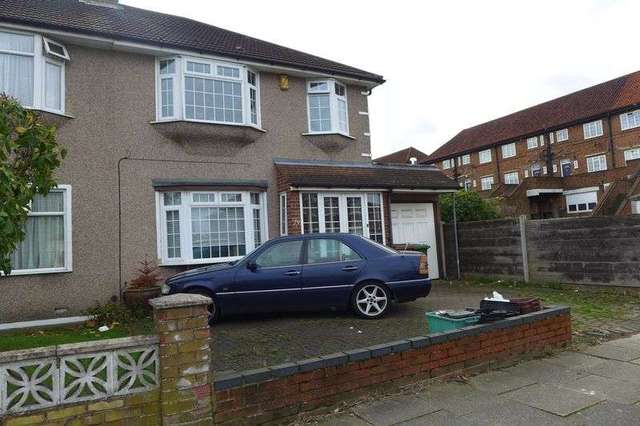  Image of 3 bedroom Semi-Detached house for sale in Hurlingham Road Bexleyheath DA7 at Hurlingham Road  Bexleyheath, DA7 5PE