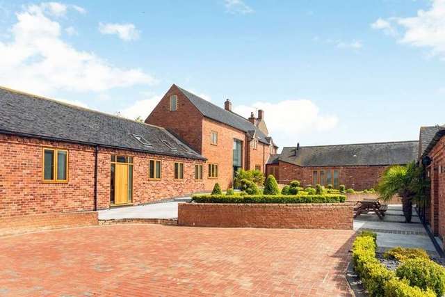  Image of 5 bedroom Barn Conversion for sale in Ibstock Road Nailstone Nuneaton CV13 at Ibstock Road  Nuneaton, CV13 0QA