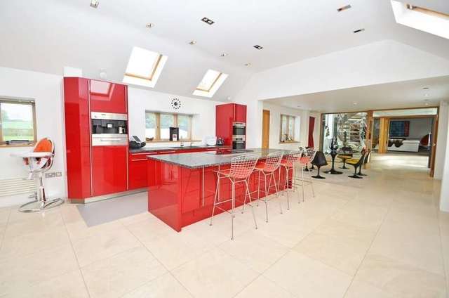 Image of 5 bedroom Barn Conversion for sale in Ibstock Road Nailstone Nuneaton CV13 at Ibstock Road  Nuneaton, CV13 0QA