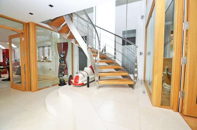  Image of 5 bedroom Barn Conversion for sale in Ibstock Road Nailstone Nuneaton CV13 at Ibstock Road  Nuneaton, CV13 0QA