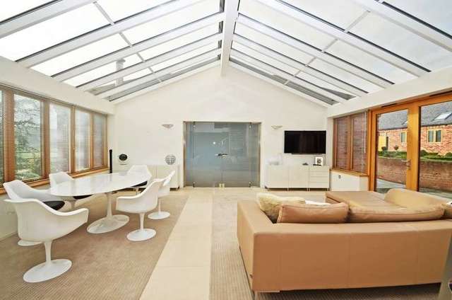  Image of 5 bedroom Barn Conversion for sale in Ibstock Road Nailstone Nuneaton CV13 at Ibstock Road  Nuneaton, CV13 0QA