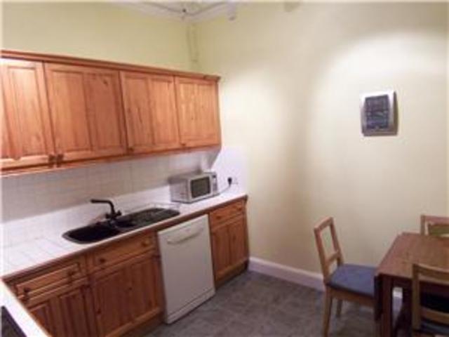  Image of 3 bedroom Flat to rent in Inverleith Row Edinburgh EH3 at Canonmills Edinburgh Edinburgh, EH3 5LT