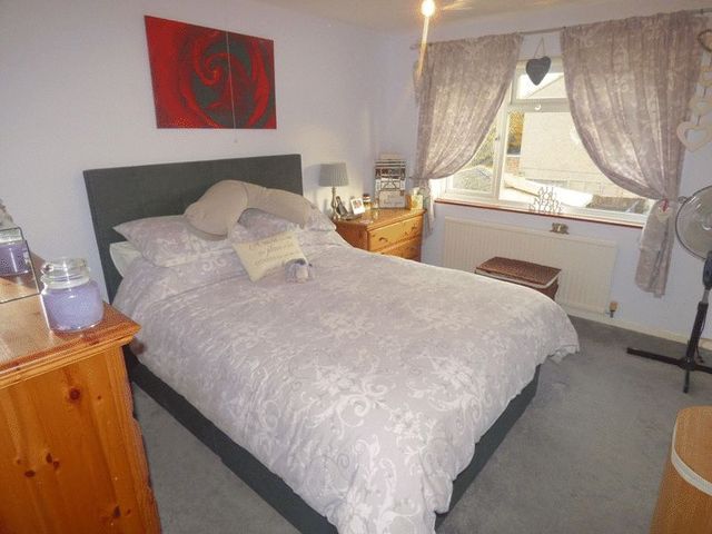  Image of 3 bedroom Terraced house to rent in Juniper Avenue Matson Gloucester GL4 at Juniper Avenue Matson Gloucester, GL4 6AW