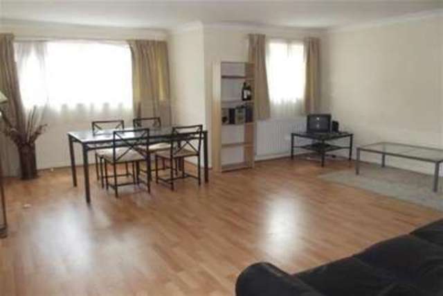  Image of 2 bedroom Flat to rent in Kelvinhaugh Street Glasgow G3 at Glasgow, G3 8PW