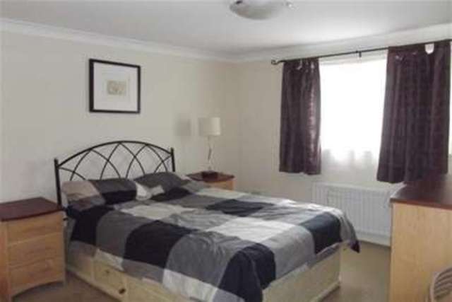  Image of 2 bedroom Flat to rent in Kelvinhaugh Street Glasgow G3 at Glasgow, G3 8PW