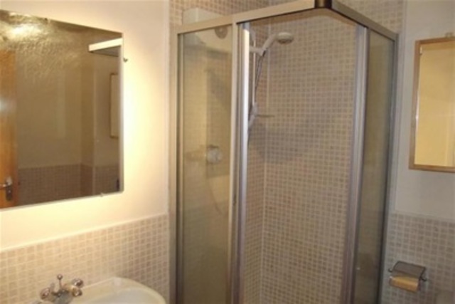  Image of 2 bedroom Flat to rent in Kelvinhaugh Street Glasgow G3 at Yorkhill Glasgow Glasgow, G3 8PW