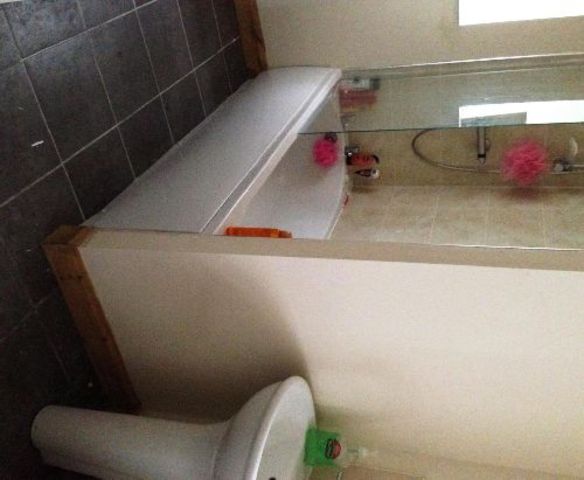  Image of 5 bedroom House Share to rent in Kimbolton Avenue Nottingham NG7 at Lenton Nottinghamshire Lenton, NG7 1PT