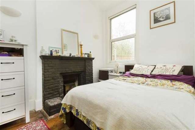  Image of 3 bedroom Maisonette for sale in Kinfauns Road London SW2 at Streatham Hill, SW2 3JL