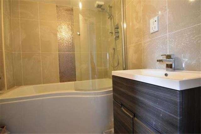  Image of 2 bedroom Flat to rent in Kings Hedges Road Cambridge CB4 at Cambridge  Chesterton, CB4 2PB