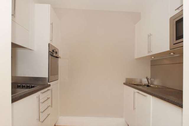  Image of 1 bedroom Flat to rent in Kingsland Passage London E8 at Kingsland Passage Dalston Junction London, E8 2BA