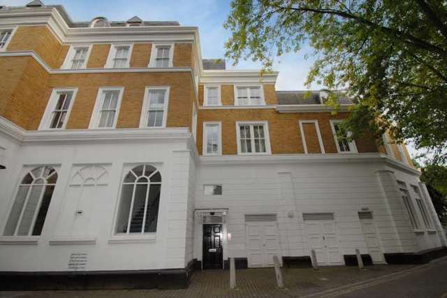  Image of 1 bedroom Flat to rent in Kingsland Passage London E8 at Kingsland Passage Dalston Junction London, E8 2BA