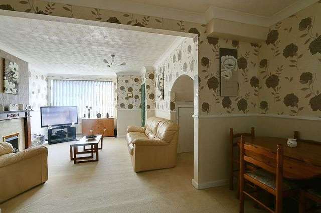  Image of 3 bedroom Terraced house for sale in Kirklands Road Hull HU5 at Kirklands Road  Hull, HU5 5AU
