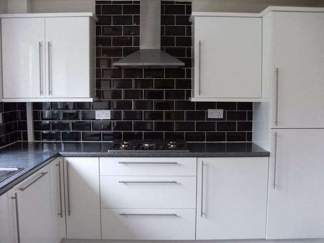  Image of 3 bedroom Semi-Detached house to rent in Knight Road Tonbridge TN10 at Knight Road  Tonbridge, TN10 4AL