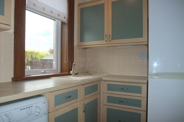  Image of 2 bedroom Flat to rent in Knightsridge Road Dechmont Broxburn EH52 at Dechmont West Lothian West Lothian, EH52 6LT