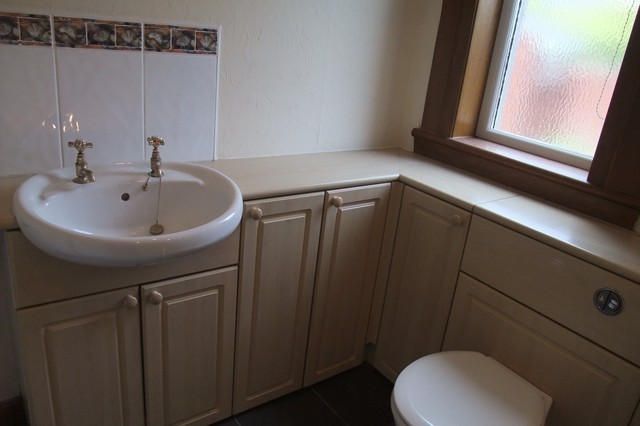  Image of 2 bedroom Flat to rent in Knightsridge Road Dechmont Broxburn EH52 at Dechmont West Lothian West Lothian, EH52 6LT