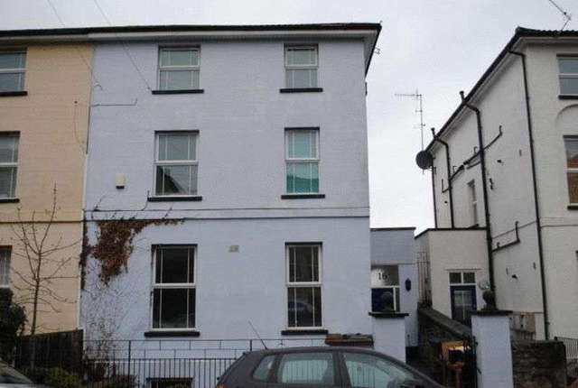  Image of 1 bedroom Flat to rent in Knowle Road Bristol BS4 at Knowle Road Totterdown Bristol, BS4 2EE