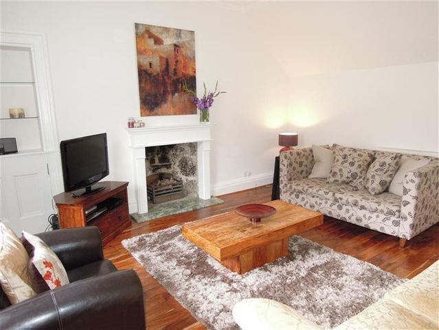  Image of 2 bedroom Flat to rent in Lansdowne Crescent Edinburgh EH12 at West End Edinburgh Edinburgh, EH12 5EQ