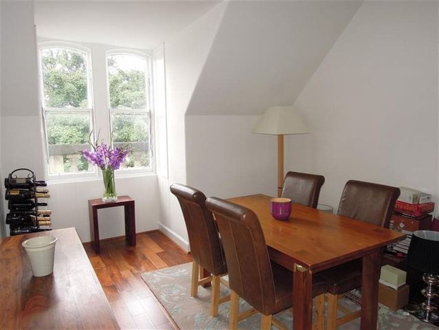  Image of 2 bedroom Flat to rent in Lansdowne Crescent Edinburgh EH12 at West End Edinburgh Edinburgh, EH12 5EQ