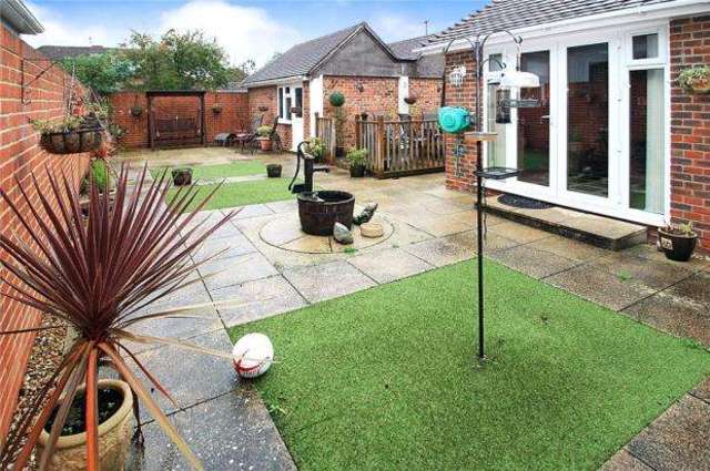  Image of 3 bedroom Detached house for sale in Lansdowne Way Angmering Littlehampton BN16 at Angmering Angmering, BN16 4LB