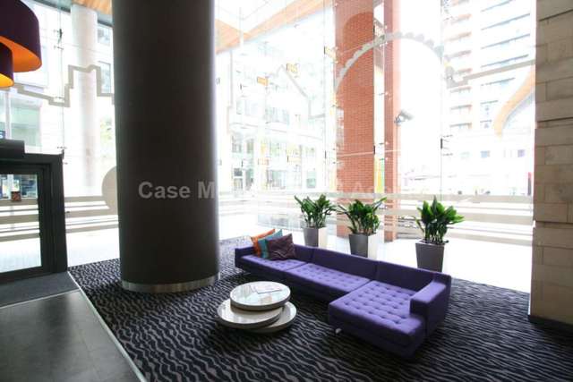  Image of 2 bedroom Apartment to rent in Leftbank Manchester M3 at Leftbank  Manchester, M3 3AG