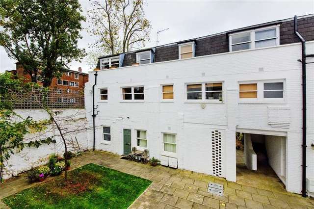  Image of 2 bedroom Flat to rent in Linden Mews London N1 at Mildmay Grove North Canonbury Newington Green, N1 4RJ