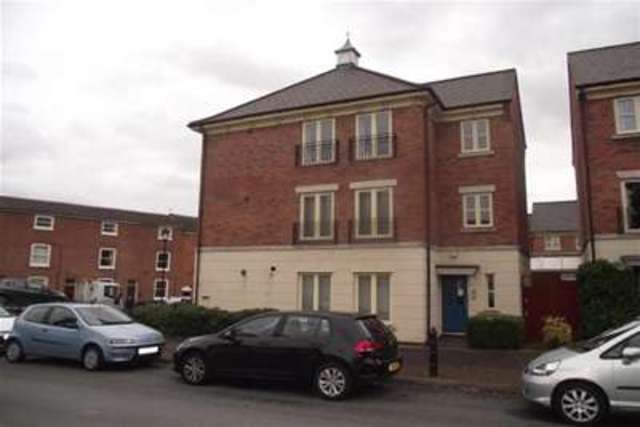  Image of 2 bedroom Flat to rent in Lion Court Worcester WR1 at Worcester, WR1 1UT