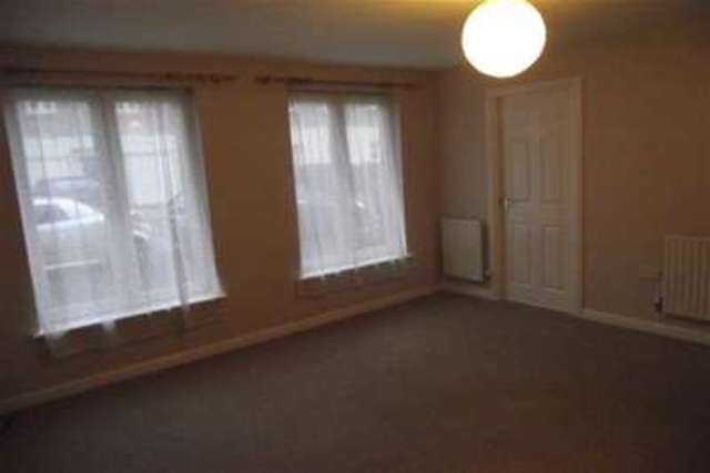  Image of 2 bedroom Flat to rent in Lion Court Worcester WR1 at Worcester, WR1 1UT