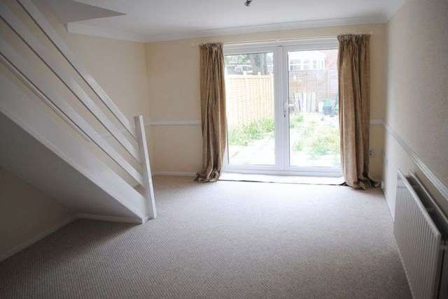  Image of 1 bedroom Terraced house to rent in Little Ham Clevedon BS21 at Little Ham  Clevedon, BS21 5HH