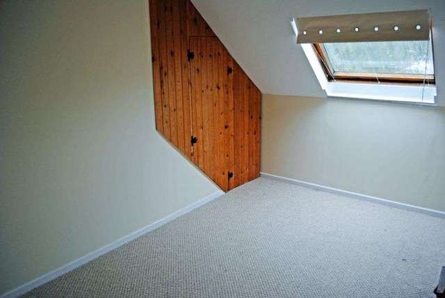  Image of 1 bedroom Terraced house to rent in Little Ham Clevedon BS21 at Little Ham  Clevedon, BS21 5HH
