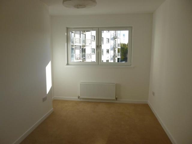  Image of 2 bedroom Flat to rent in Lochend Butterfly Way Edinburgh EH7 at Lochend Edinburgh Edinburgh, EH7 5GS