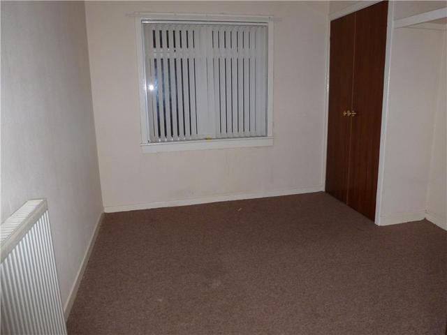  Image of 2 bedroom Flat to rent in Low Road Ayr KA8 at Ayr South Ayrshire South Ayrshire, KA8 9SA