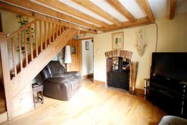  Image of 2 bedroom Detached house to rent in Low Street Collingham Newark NG23 at Newark, NG23 7LS