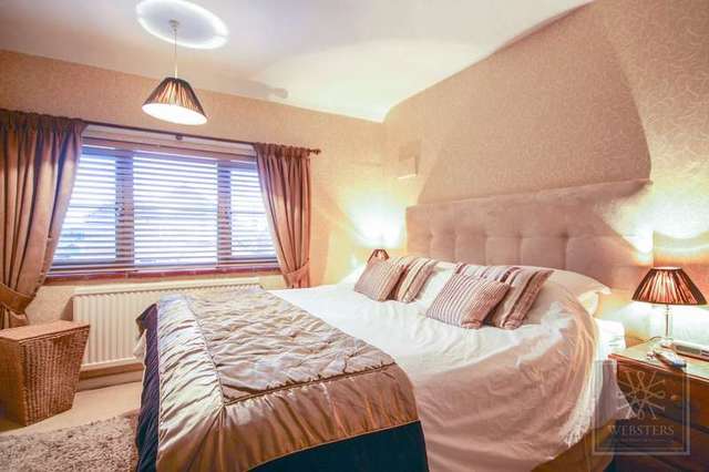  Image of 3 bedroom Detached house for sale in Lyhart Road Norwich NR4 at Norwich Norfolk, NR4 6RE