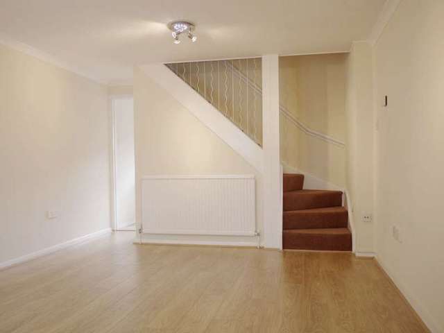  Image of 2 bedroom Detached house to rent in Bicknor Road Maidstone ME15 at Maidstone, ME15 9PQ