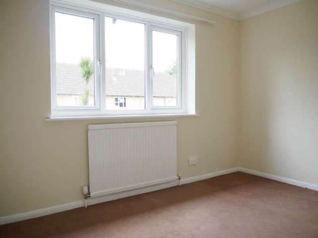  Image of 2 bedroom Detached house to rent in Bicknor Road Maidstone ME15 at Maidstone, ME15 9PQ