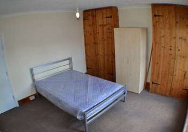  Image of 1 bedroom House Share to rent in Upper Market Street Eastleigh SO50 at Market Street  Eastleigh, SO50 5PT