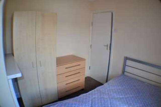  Image of 1 bedroom House Share to rent in Upper Market Street Eastleigh SO50 at Market Street  Eastleigh, SO50 5PT