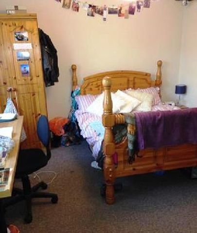  Image of 5 bedroom House Share to rent in Martinmass Close Nottingham NG7 at Lenton Nottinghamshire Lenton, NG7 2LN