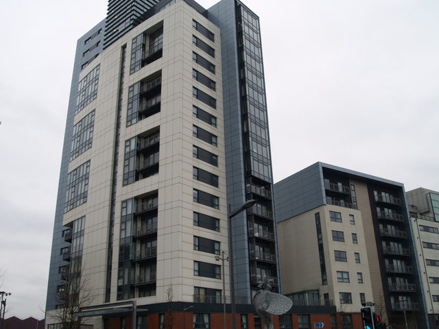  Image of 2 bedroom Flat to rent in Meadowside Quay Square Glasgow G11 at Glasgow Harbour Glasgow Glasgow, G11 6BS