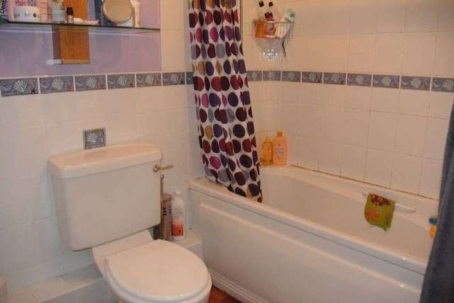  Image of 2 bedroom Semi-Detached house to rent in Mercia Drive Ancaster Grantham NG32 at Mercia Drive Ancaster Grantham, NG32 3QQ