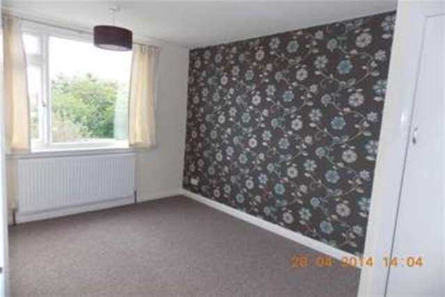  Image of 3 bedroom Property to rent in Trimdon Avenue Acklam Middlesbrough TS5 at Middlesbrough, TS5 8LS