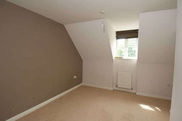  Image of 3 bedroom Terraced house to rent in Midland Road Higham Ferrers Rushden NN10 at Midland Road Higham Ferrers Rushden, NN10 8DN
