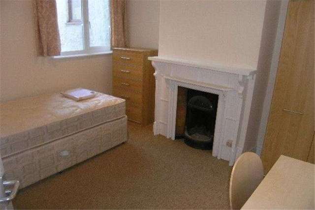  Image of 1 bedroom Detached house to rent in Mill Road Cambridge CB1 at Cambridge  Cambridge, CB1 3AN