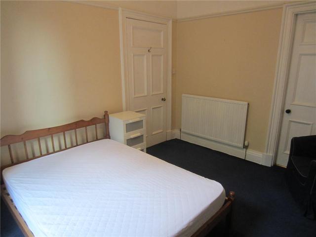  Image of 2 bedroom Flat to rent in Montpelier Park Edinburgh EH10 at Bruntsfield Edinburgh Edinburgh, EH10 4LU
