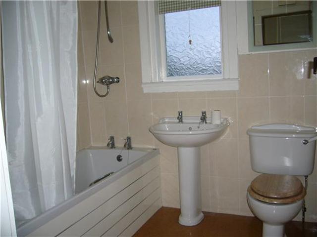  Image of 4 bedroom Detached house to rent in Monument Road Ayr KA7 at Ayr South Ayrshire South Ayrshire, KA7 2UD