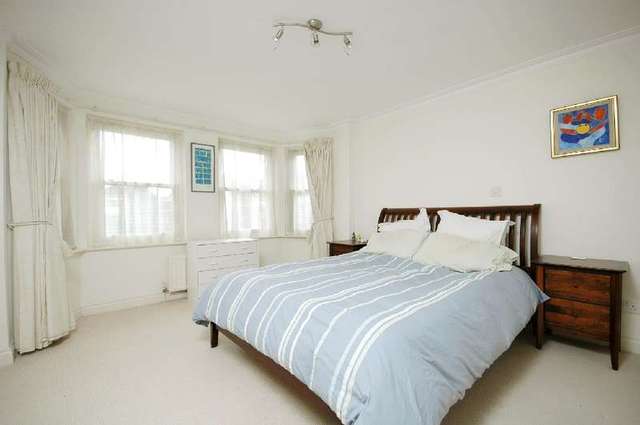  Image of 3 bedroom Flat to rent in Morshead Road London W9 at Maida Vale London Maida Vale, W9 1JH