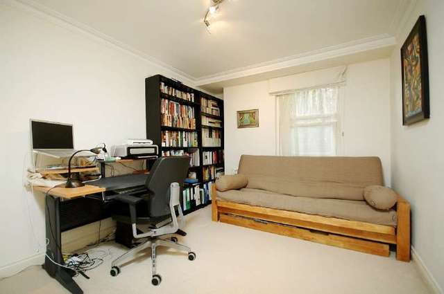  Image of 3 bedroom Flat to rent in Morshead Road London W9 at Maida Vale London Maida Vale, W9 1JH