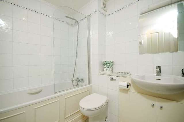  Image of 3 bedroom Flat to rent in Morshead Road London W9 at Maida Vale London Maida Vale, W9 1JH